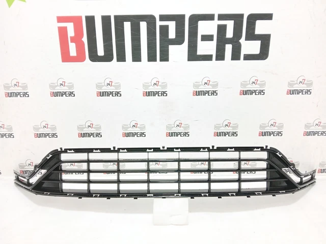 Vw Volkswagen Golf R  2017 - 2021 Mk7.5 Genuine Front Bumper Lower Grille