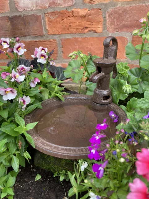 Small Metal Cast Iron Pump Style Bird Bath / Feeder Statue Garden Ornament