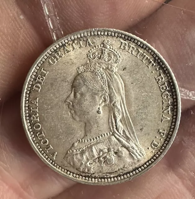 Victoria 1887 Silver Shilling Grade UNC
