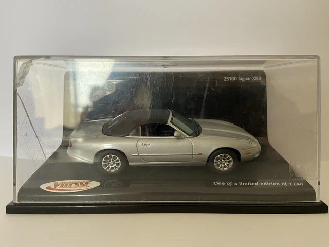 Jaguar XK8 - 25100 - Vitesse - 1:43