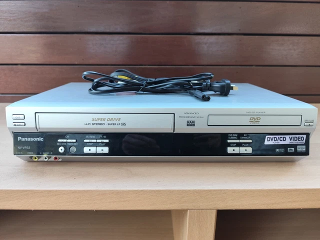Panasonic NV-VP33 DVD/VHSレコーダー Amazon | Panasonic ビデオ一体型DVDプレーヤー NV-VP33-S | DVD