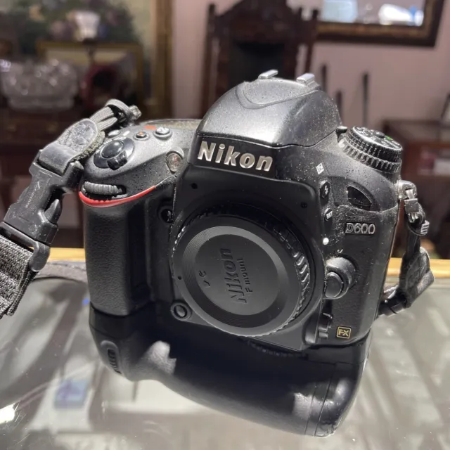 Nikon D600 24.3 MP Digital SLR Camera - Black With battery Pack MB D 14