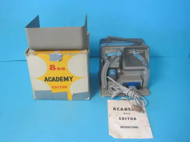 IMPRESIONANTE EDITOR DE PELÍCULAS DE 8 mm DE COLECCIÓN ACADEMIA CON CAJA ORIGINAL Y ESTUCHE DE METAL