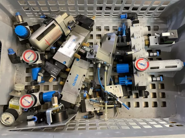 Festo, SMC Posten (12 pezzi) elementi pneumatici ingegneria meccanica