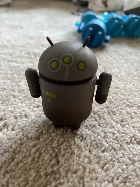 Android Mini Collectible Figure Series 2, RARE GD-927