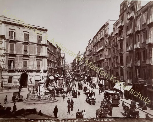 Napoli Via Roma gia Toledo Veduta animata 1880‘s Brogi ? Albumin Fotografie