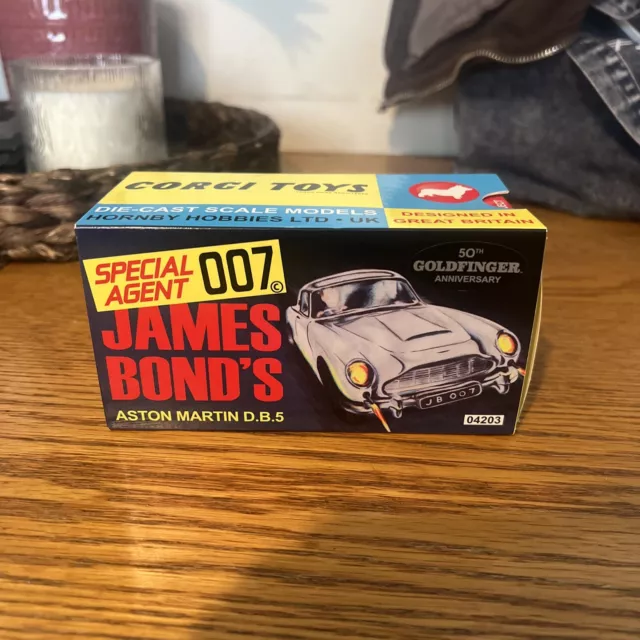 Corgi James Bond 007 Goldfinger Aston Martin DB5 Gold Car Boxed