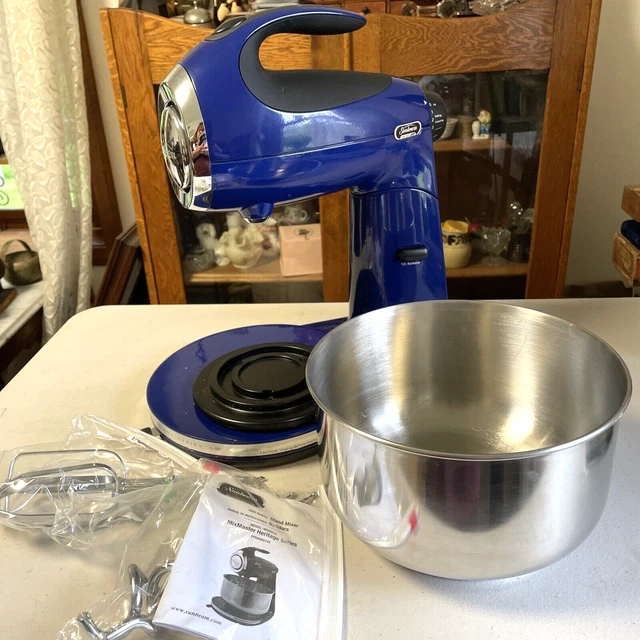 SUNBEAM MIXMASTER HERITAGE Series Stand Mixer FPSBSM210X with beaters