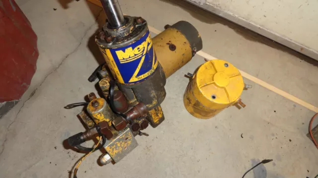 Meyer E-60  Snow Plow Pump  untested