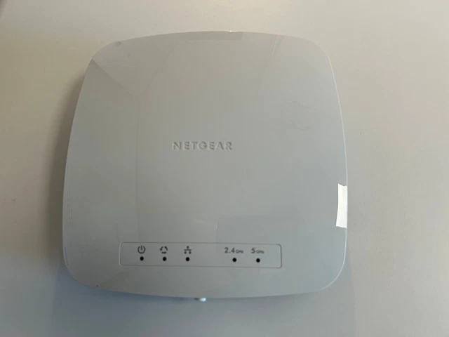 Point d'accès Wifi 6 Dual Band AX1800 1 port 2,5G - NETGEAR - WAX610 pas cher