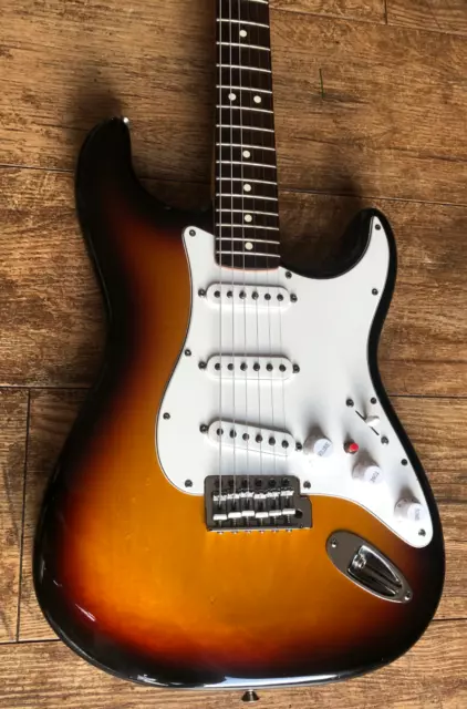 Mim fender stratocaster clearance for sale