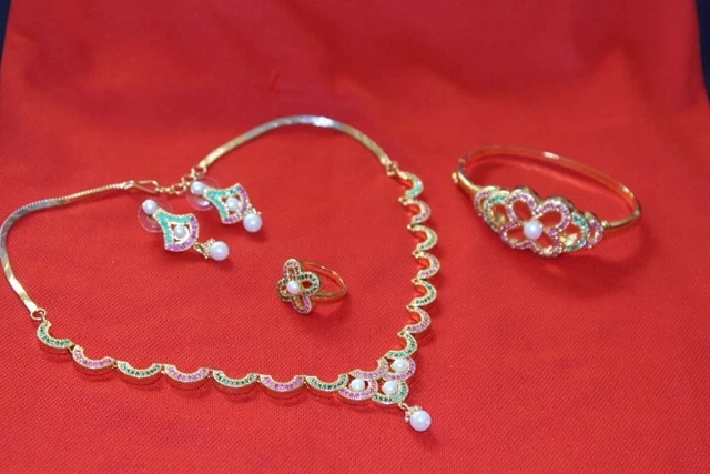 Indian Ethnic AD Gold Plated Bollywood Wedding Bridal choker Necklace Jewelry