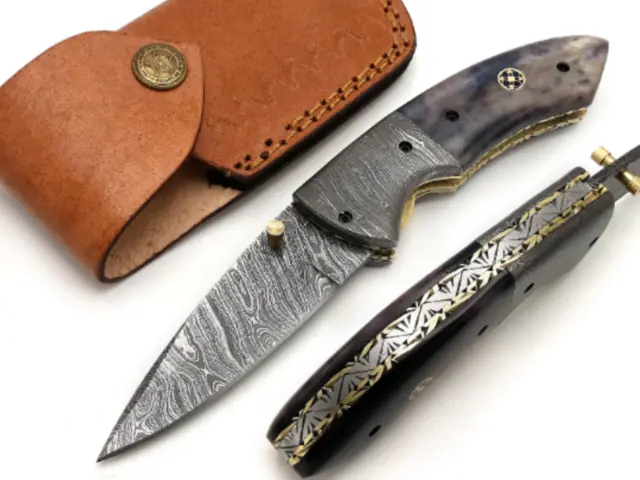 8" Custom Hand Forged Damascus Steel Hunting Knife Handmade Pocket Folding Knife