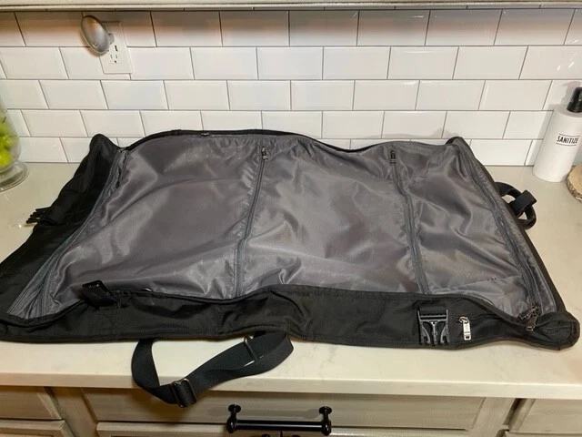 TUMI Black Ballistic Nylon Bi-fold Garment Bag Luggage 5