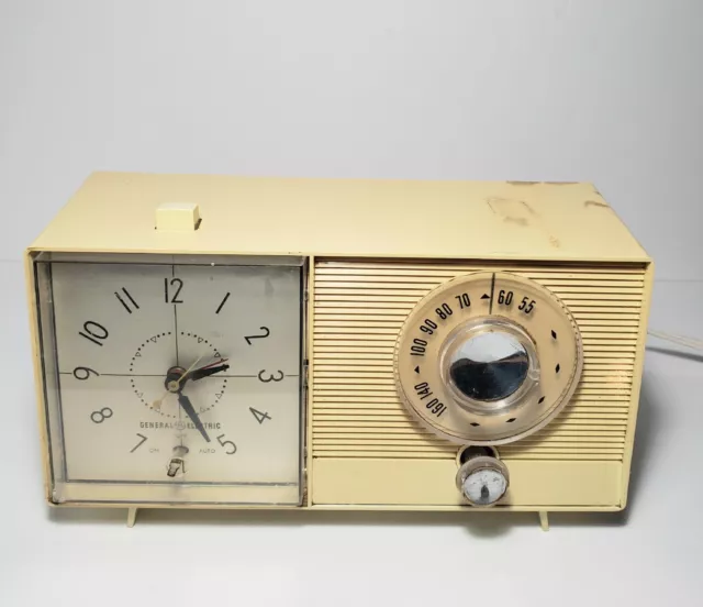 Vintage GE Clock Radio Model C-410A Cream-For Parts Or Restoration