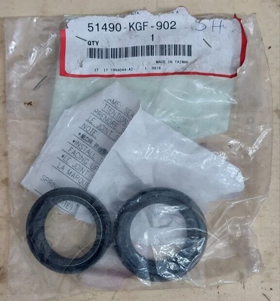 Honda 51490-KGF-902 Paraolio e Parapolvere 33X45X8/10,5