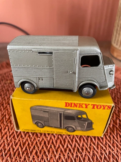 Cream 25CG 'Gervais' Camionnette Citroën 1200 Kg, | Christie's