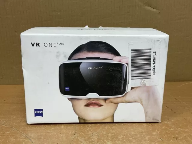 Zeiss VR One Plus headset