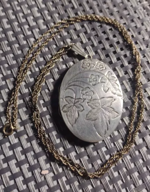 Solid Silver Vintage Large Locket And Chain c1969