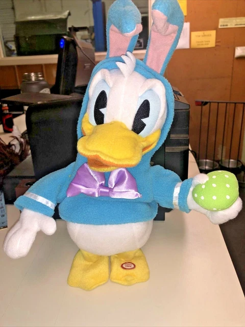 DISNEY DONALD DUCK Animated Plush Walking Singing Polly Wolly Doodle 