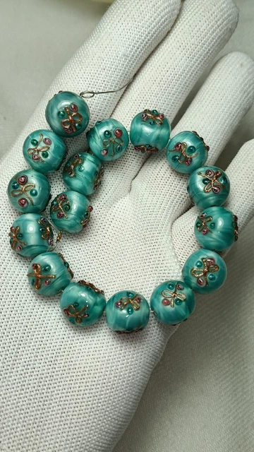 Vintage Venetian Murano Lamp Work Green Glass Loose Beads 16 Pcs