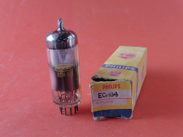 1 tube electronique PHILIPS ECH84 /vintage valve tube amplifier/NOS (59)