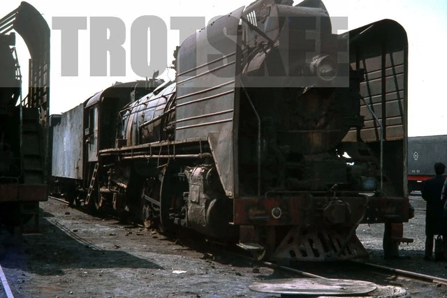 35mm Slide CR China Chinese Railways Steam Loco JS 5624 1984 Original
