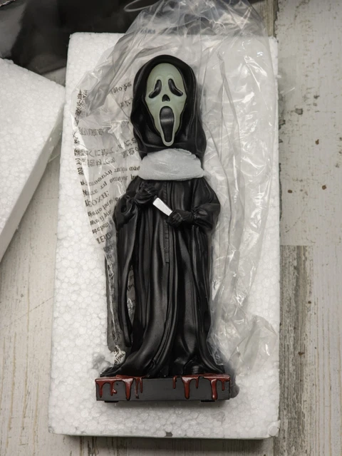 Ghostface Scream Glow In The Dark Bobble Head (Royal Bobbles) *OPEN BOX*