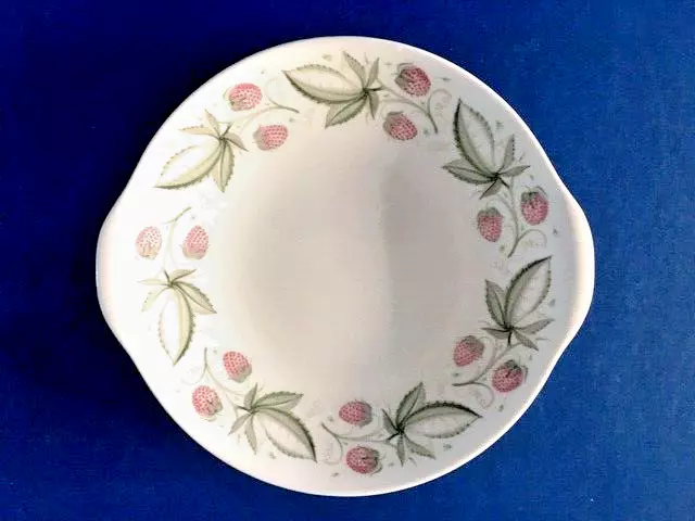 VINTAGE CAKE PLATE SUSIE COOPER Wild Strawberry