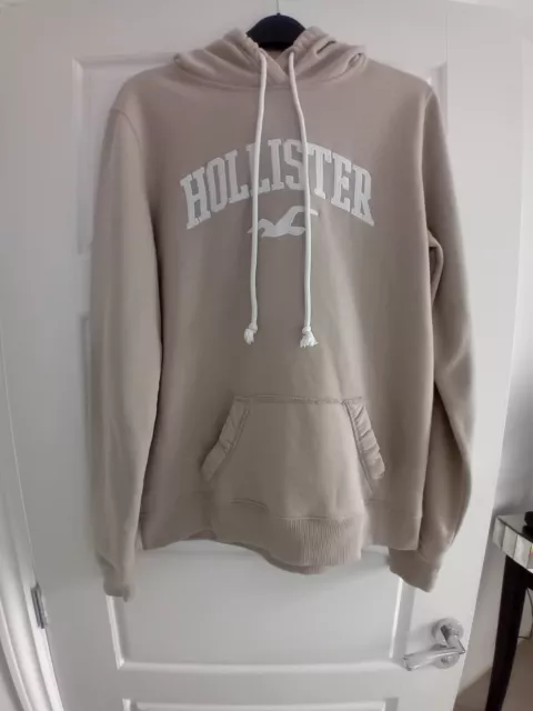 Womans Hollister California Beige Hoodie. Size M. With Front Pockets For Hands