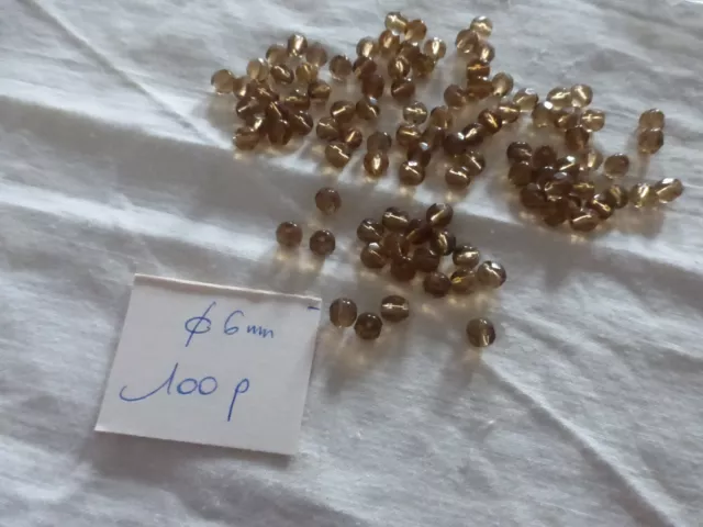 lot de 100 PERLES  en cristal de bohème à facettes marron diam 6 mm