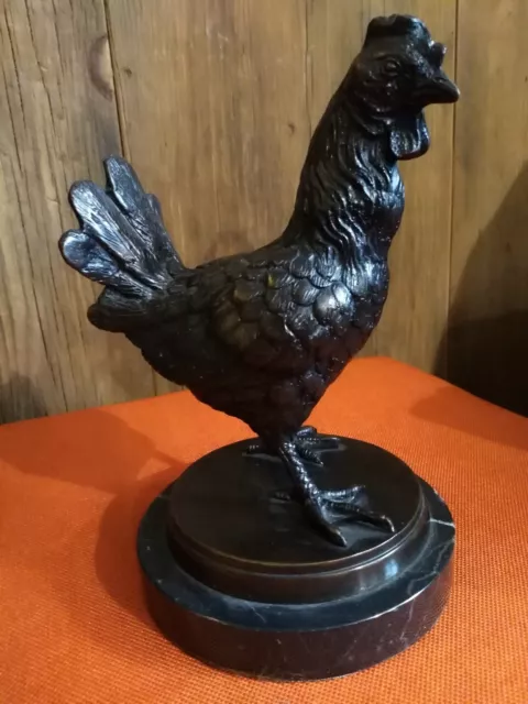 Hahn( Ostern )  schwere Bronze - auf schwarzem echtem  Marmorsockel