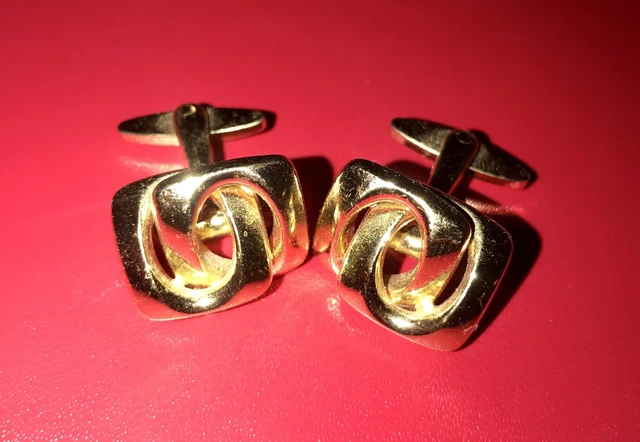 Boucles d'oreilles créoles en acier inoxydable par SC Bohème SC BOHEME Boucles d'oreilles créoles en acier inoxydable par SC Bohème SC BOHEME