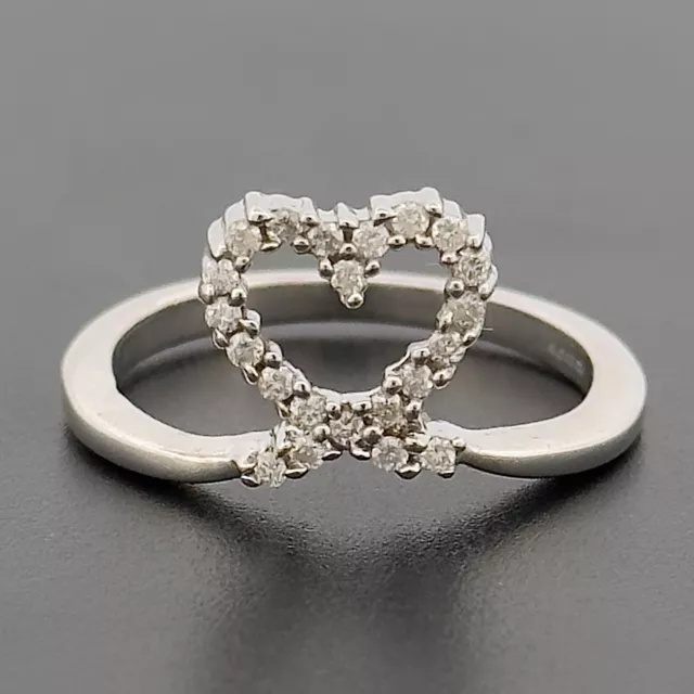9ct White Gold 0.25ct Diamond Cluster Heart Ring Size N Hallmarked
