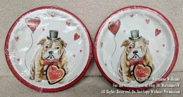 2 PKS VALENTINES DAY PAPER PLATES BULLDOG  IN TOP HAT  w RED HEARTS  DOG PLATES