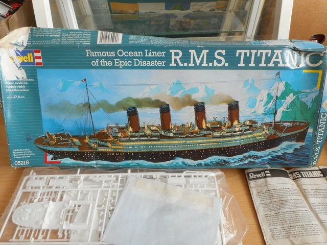 Maquette Titanic 1:720 Motorisée - Réf. 08M-054, Boîte D'époque