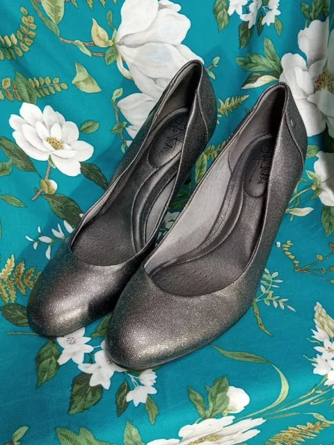 Lifestride * Lively * Womens Size 9M Silvery Glitter Pumps Shoes * Very Good