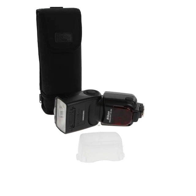 Nikon SB-900 I-TTL Speedlight Flash [GN131] {Bounce, Swivel, Zoom} with Case