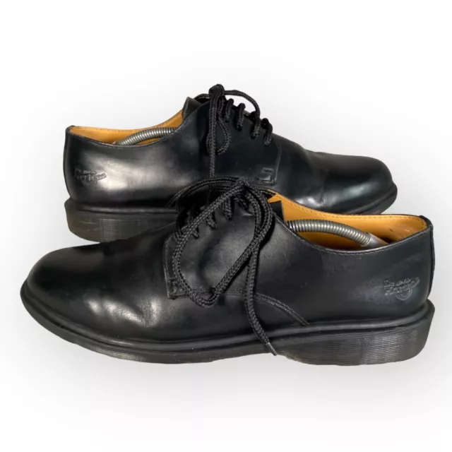 Dr martens parade store