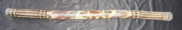 Didgeridoo Australie décoré longueur 1,18m