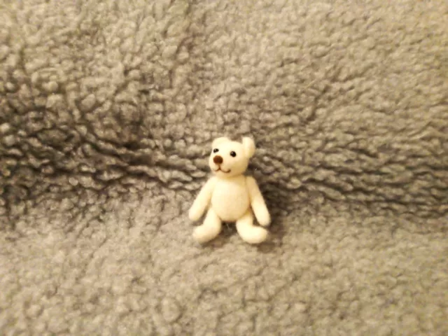 Miniature handmade dollhouse tiny Polar bear 1/12th scale. House Dolls  OOAK