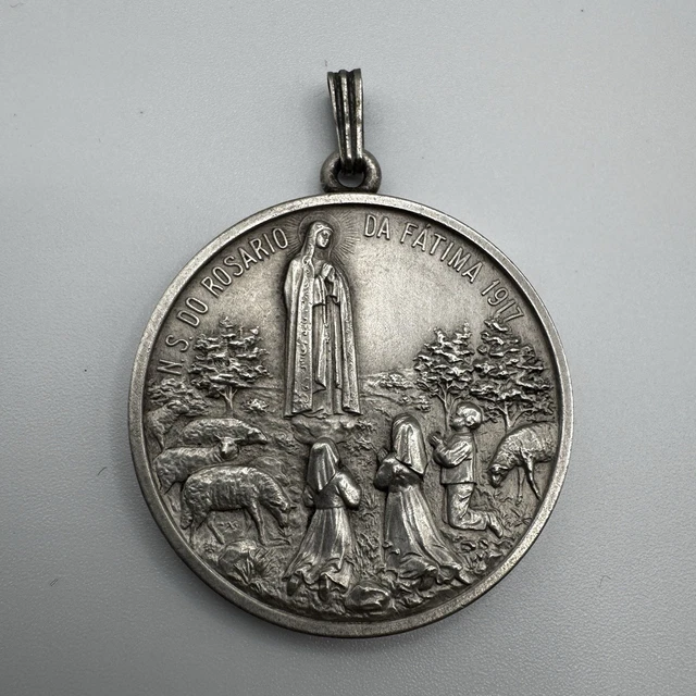 Médaille Argentée Sainte Rita - Protection Pour Cas Désespérés - Bijou Culte Chrétien De Qualité Française