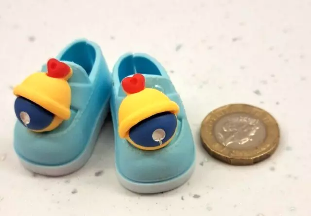 40mm PALE BLUE PLASTIC DOLL SHOES WITH FUN MOTIF FOR BJD DOLLS
