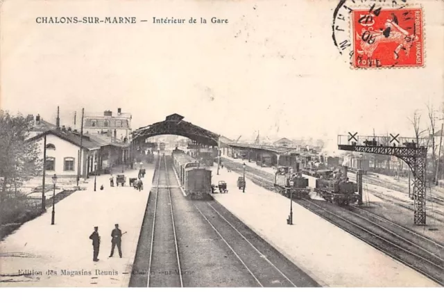 51 - n°111272 - Châlons-sur-Marne - Intérieur de la Gare - Train