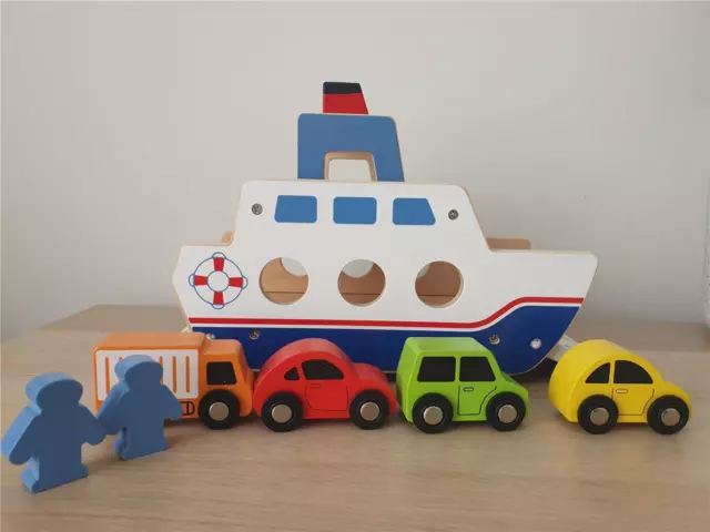 NEW Viga Toys Wooden Ferry with 4 Cars