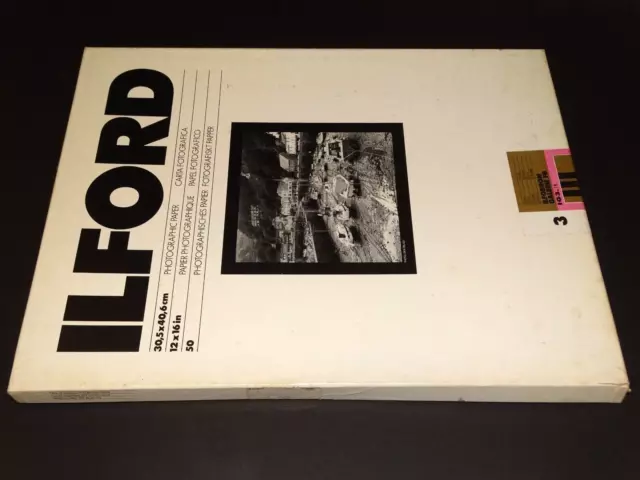 Papel Ilford Ilfobrom Galerie FB G3 (mate) 30,5x40,6 cm (12x16 pulgadas) - más de 30 hojas