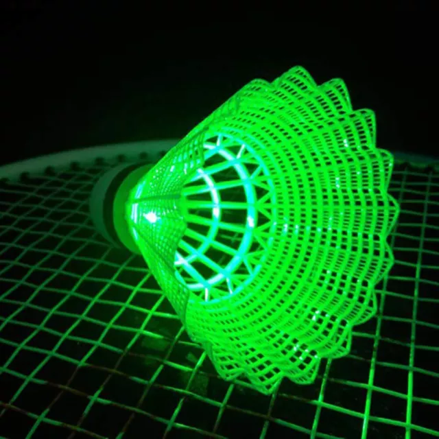 LED-Badminton 4 Stück LED-Federbälle Für Unisex Für Den Außenbereich