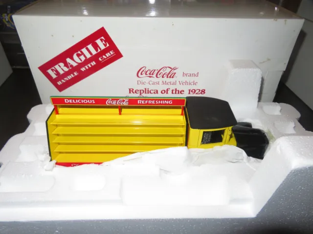 Danbury Mint 1928 Coca Cola Delivery Truck 1/24