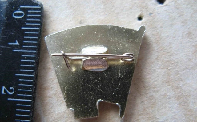 BADGE PIN VINTAGE COMUNISTA KOMSOMOL arabo RARO 2