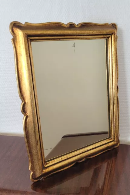 Vintage Très Joli Miroir avec Cadre en Bois Doré à Suspendre ou à Poser